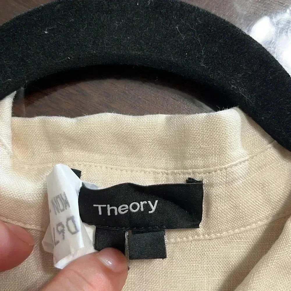 Theory Tie-Front Shirt in Linen-Tencel - Picture 9 of 11